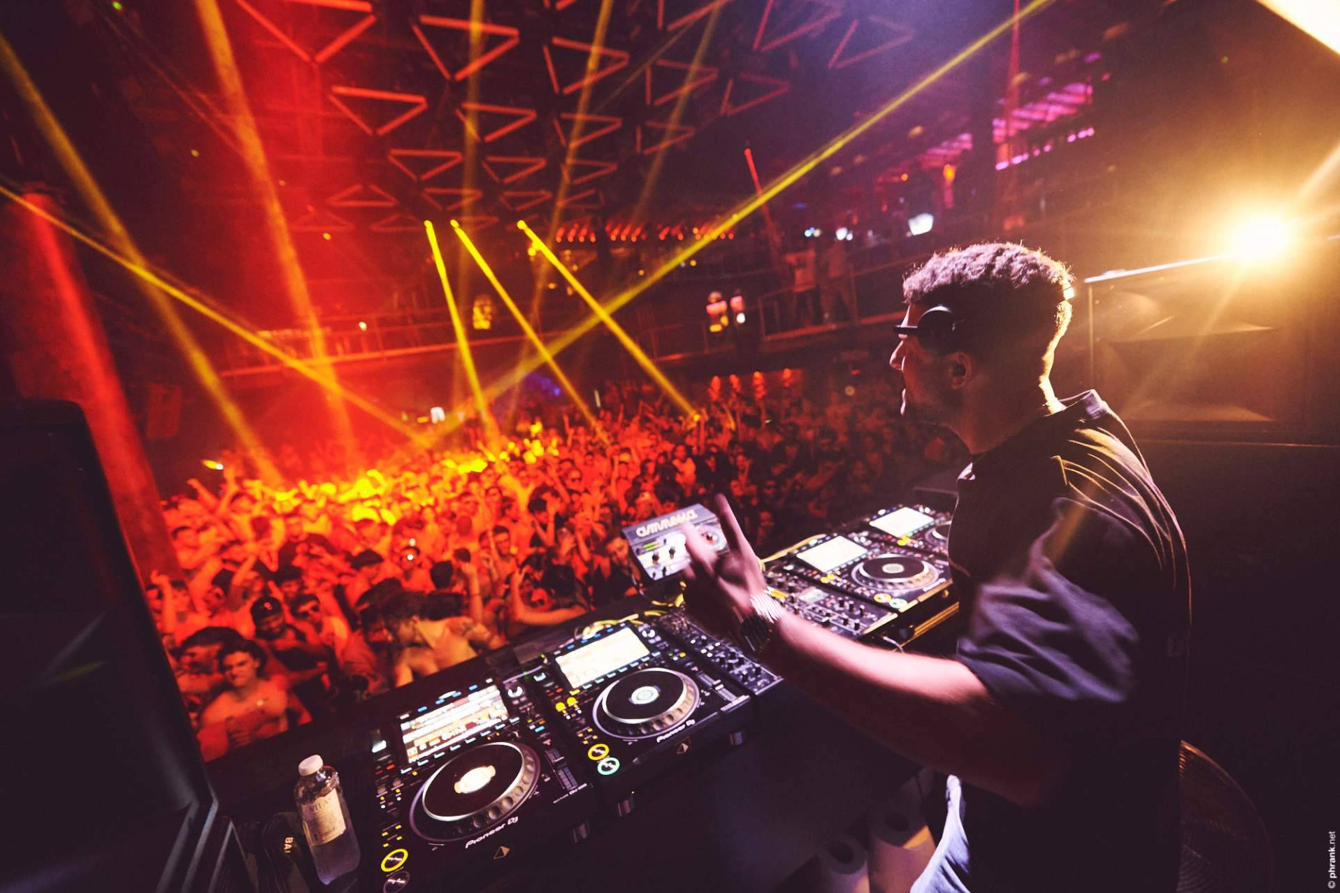 Últimos beats del verano en Ibiza; Pyramid en Amnesia, el plan perfecto para cerrar las vacaciones en Europa